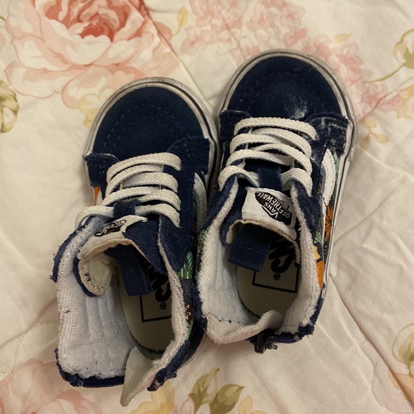 Baby size 4 high top vans - Picture 2 of 4